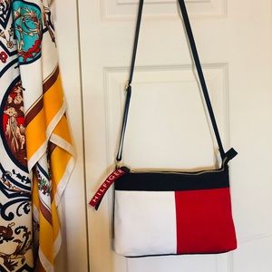 New Tommy Hilfiger‼️